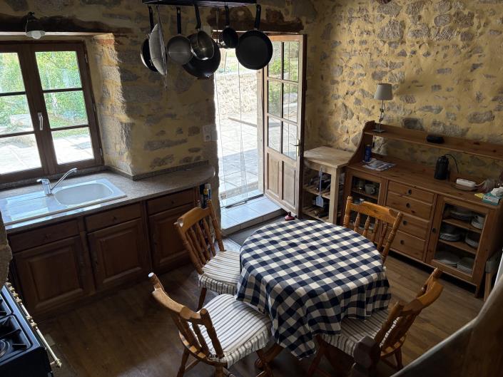 Image No.7-2 Bed House for sale
