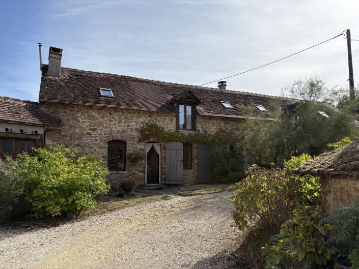 Image No.14-3 Bed Country Property for sale