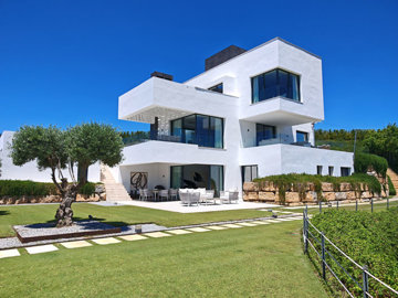 1 - Benahavis, Villa