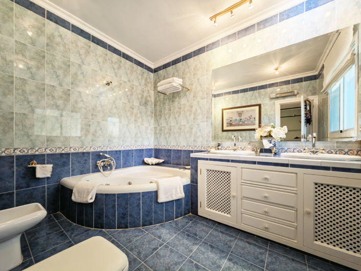 Image No.18-Villa de 4 chambres à vendre à Marbella