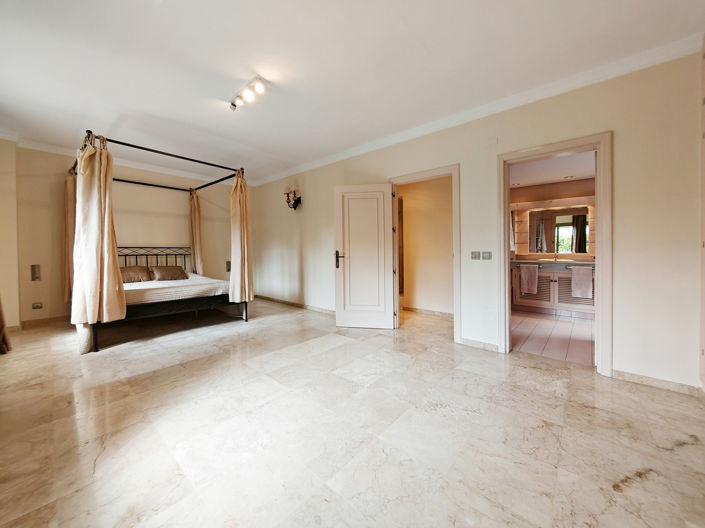 Image No.16-Villa de 5 chambres à vendre à Marbella