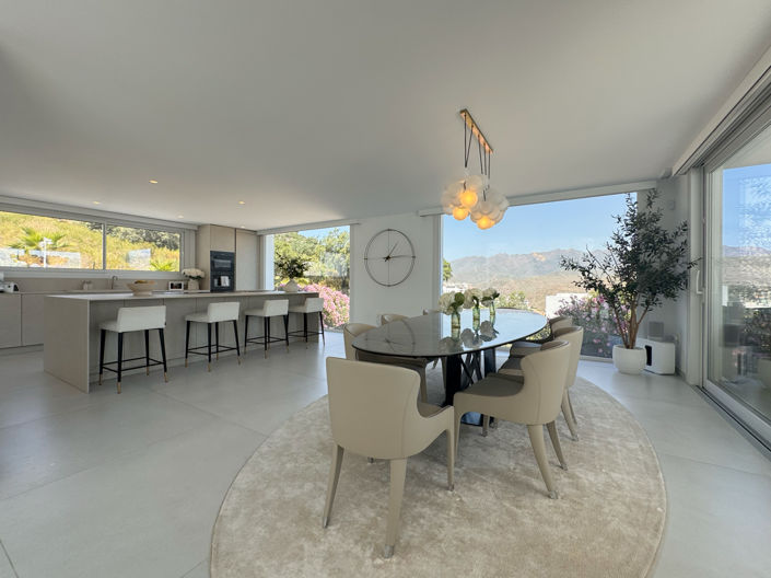 Image No.5-4 Bed Villa for sale