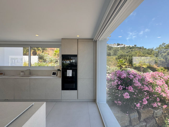 Image No.7-4 Bed Villa for sale