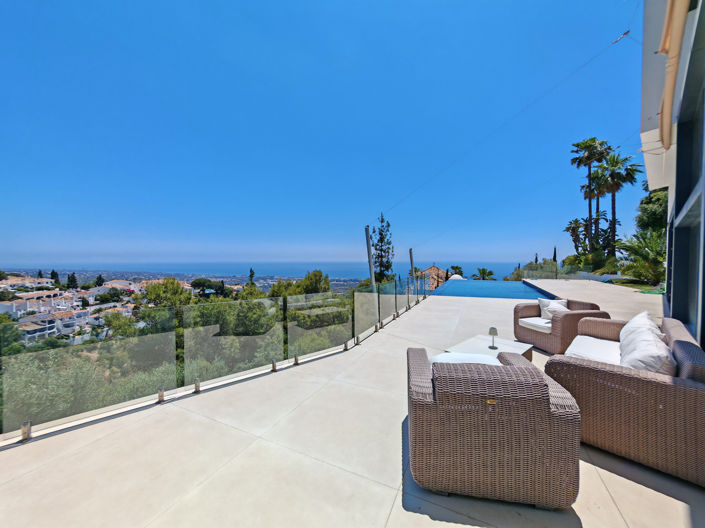 Image No.2-Villa de 4 chambres à vendre à Marbella