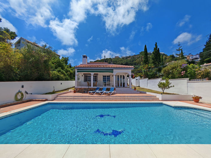 Image No.3-Villa de 3 chambres à vendre à Benalmadena