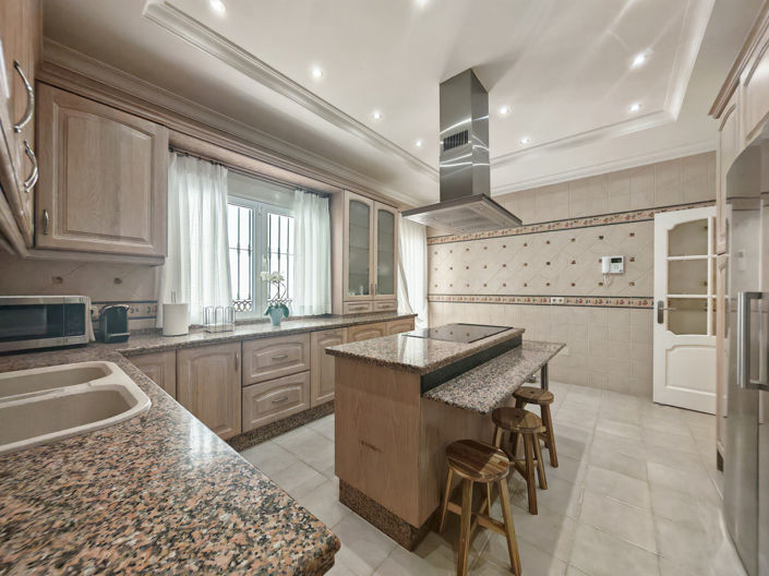Image No.8-Villa de 4 chambres à vendre à Marbella