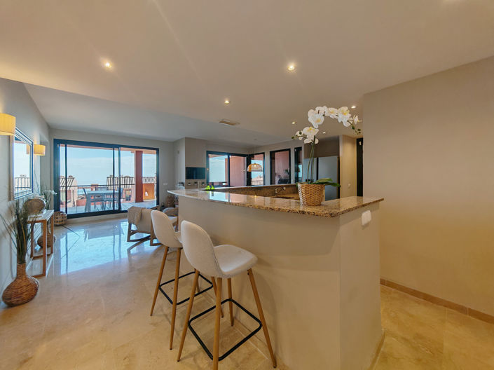 Image No.3-3 Bed Property for sale