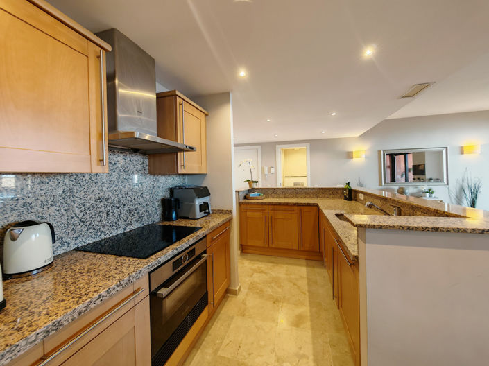 Image No.7-3 Bed Property for sale