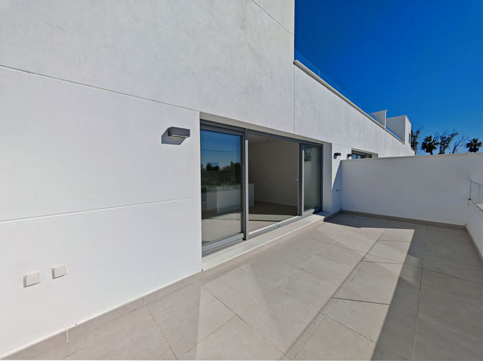 Image No.6-Appartement de 2 chambres à vendre à Estepona