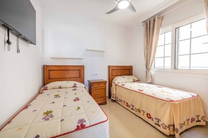Image No.15-2 Bed Apartment for sale