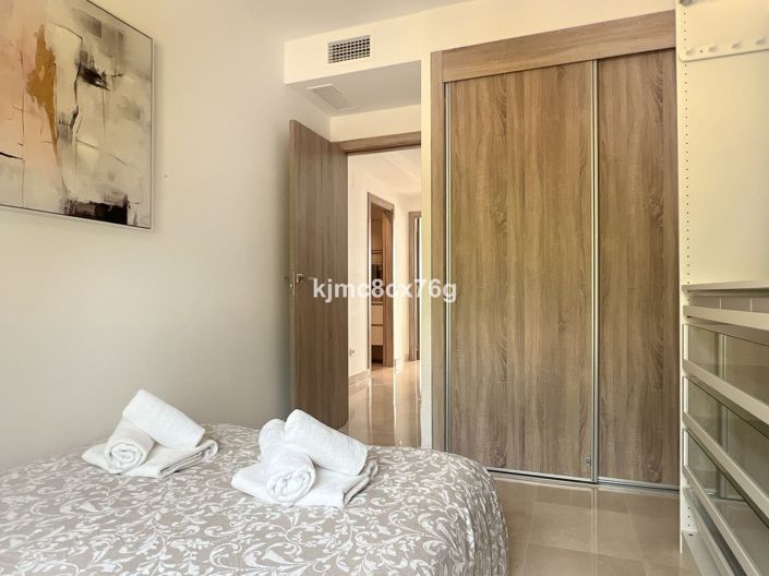 Image No.20-3 Bed Townhouse for sale