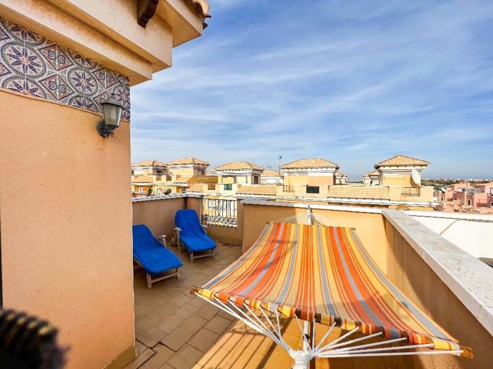 Image No.6-3 Bed Townhouse for sale