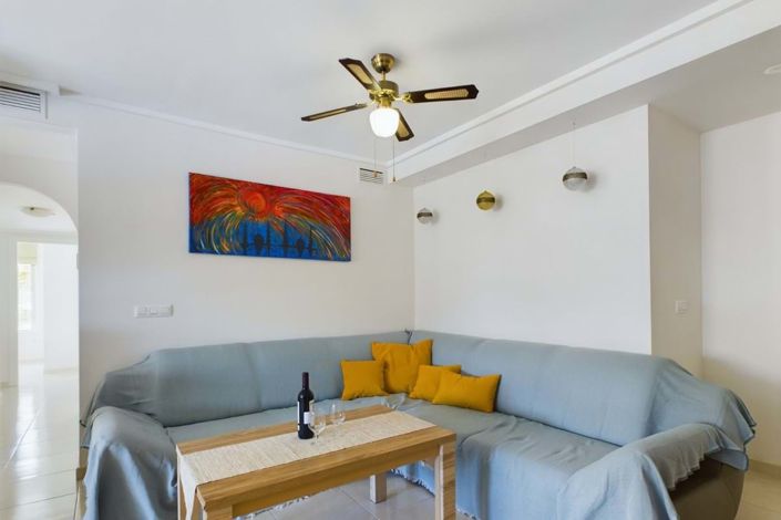 Image No.11-3 Bed Apartment for sale