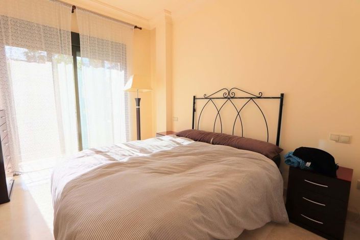 Image No.12-2 Bed Apartment for sale