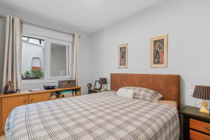 Image No.12-2 Bed Apartment for sale
