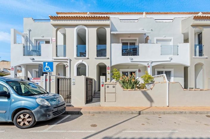 Image No.27-2 Bed Apartment for sale