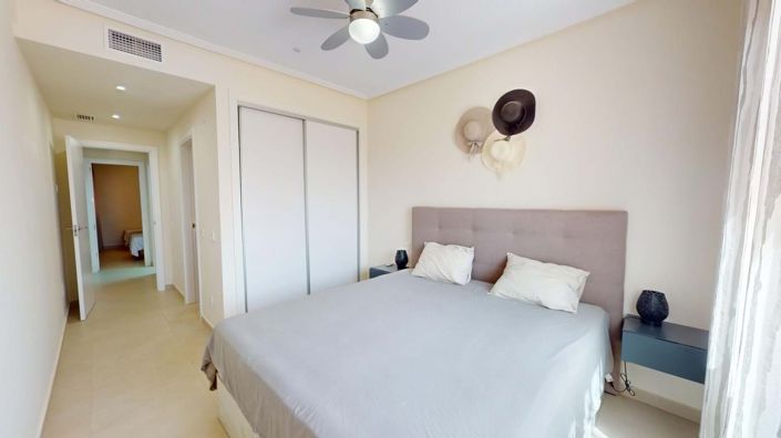 Image No.11-2 Bed Apartment for sale