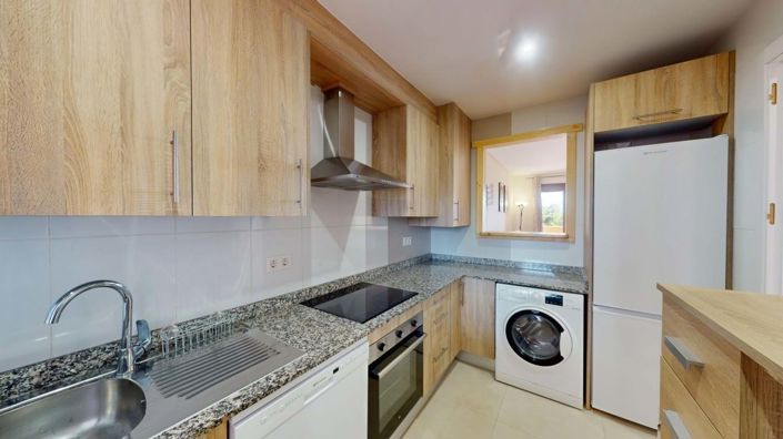 Image No.9-2 Bed Apartment for sale