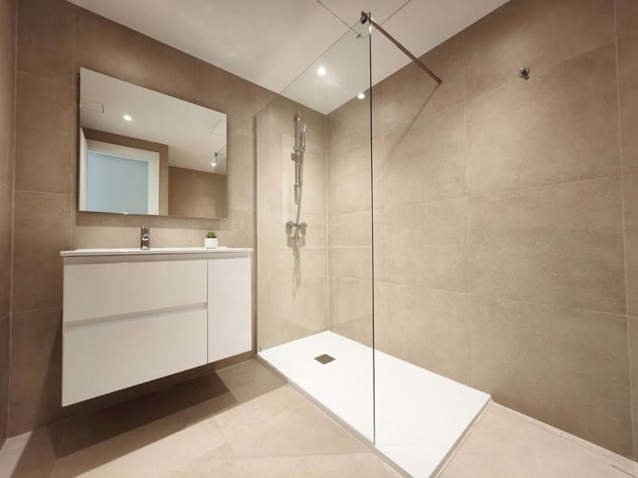 Image No.12-3 Bed Apartment for sale