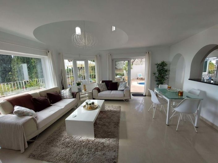 Image No.2-Villa de 3 chambres à vendre à Mijas Costa