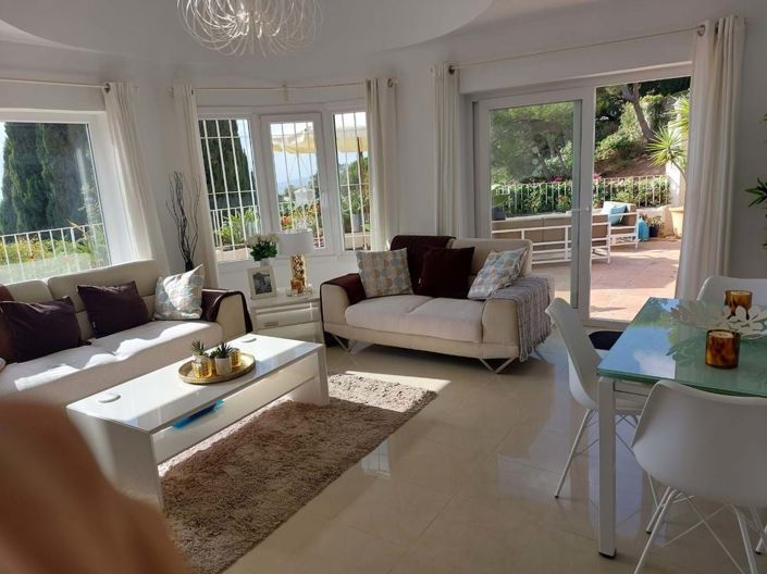 Image No.3-Villa de 3 chambres à vendre à Mijas Costa