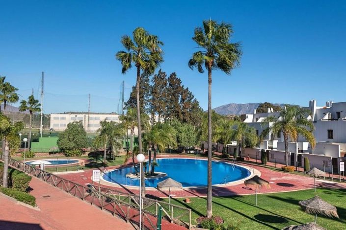Image No.18-3 Bed Apartment for sale