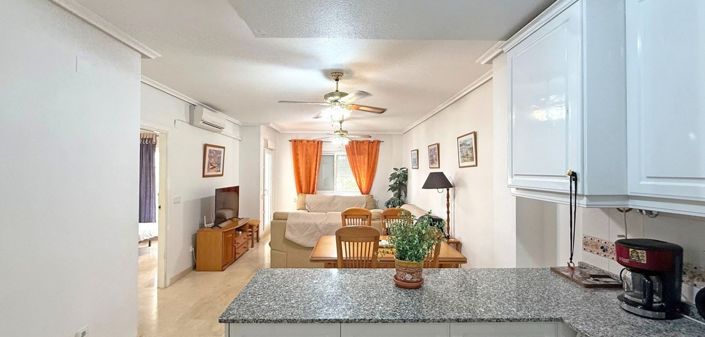 Image No.17-2 Bed Apartment for sale
