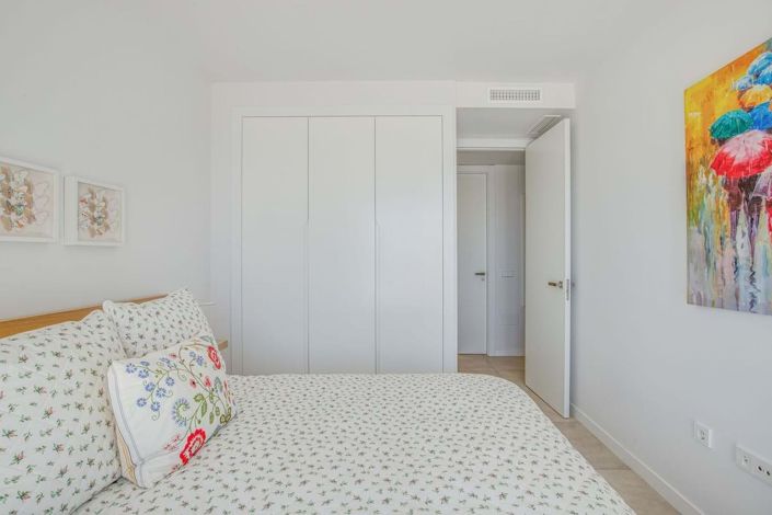 Image No.38-4 Bed Apartment for sale