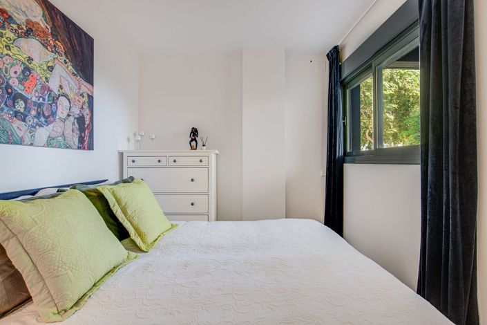 Image No.28-4 Bed Apartment for sale