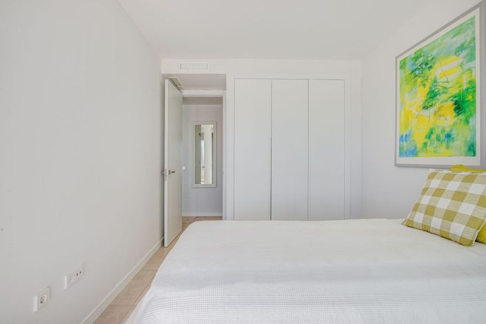 Image No.29-4 Bed Apartment for sale