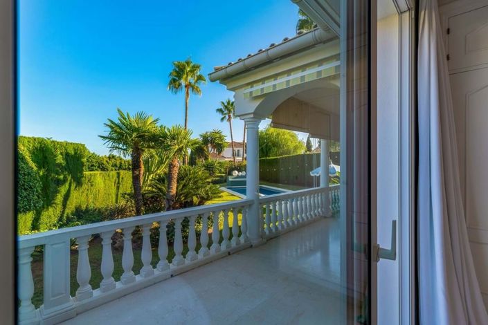 Image No.19-Villa de 3 chambres à vendre à Estepona