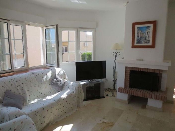 Image No.4-6 Bed Villa for sale