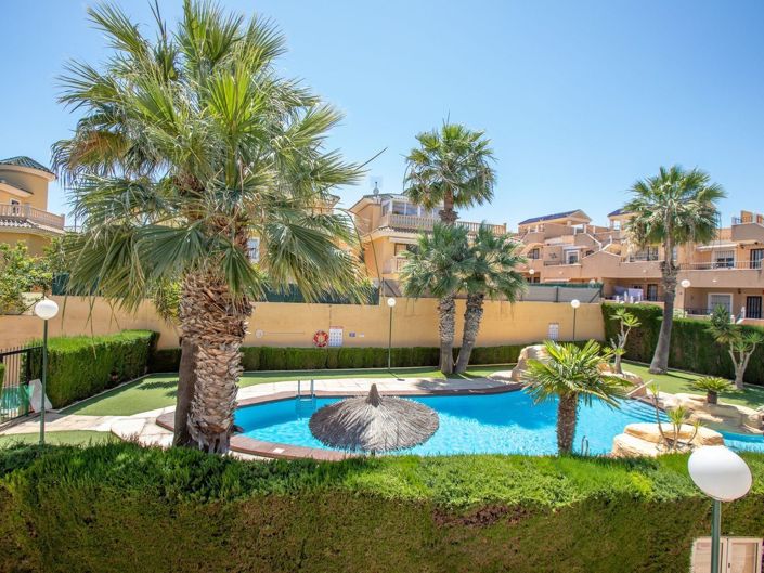 Image No.22-2 Bed Apartment for sale