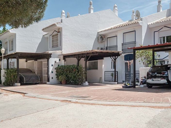 Image No.7-4 Bed Townhouse for sale