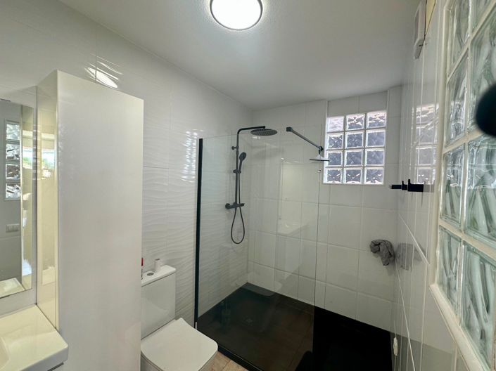 Image No.20-3 Bed Apartment for sale