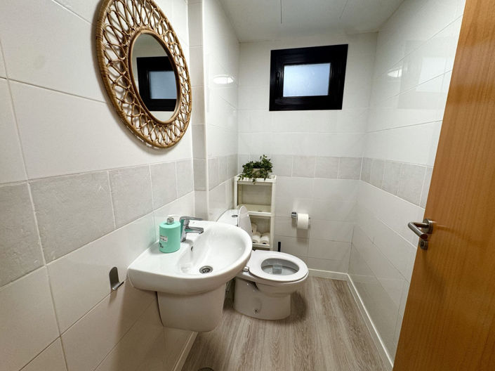 Image No.19-3 Bed Townhouse for sale