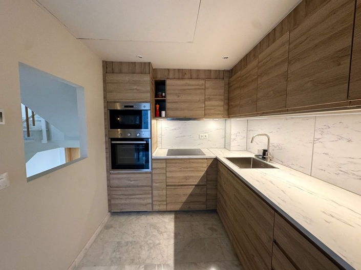 Image No.3-3 Bed Townhouse for sale