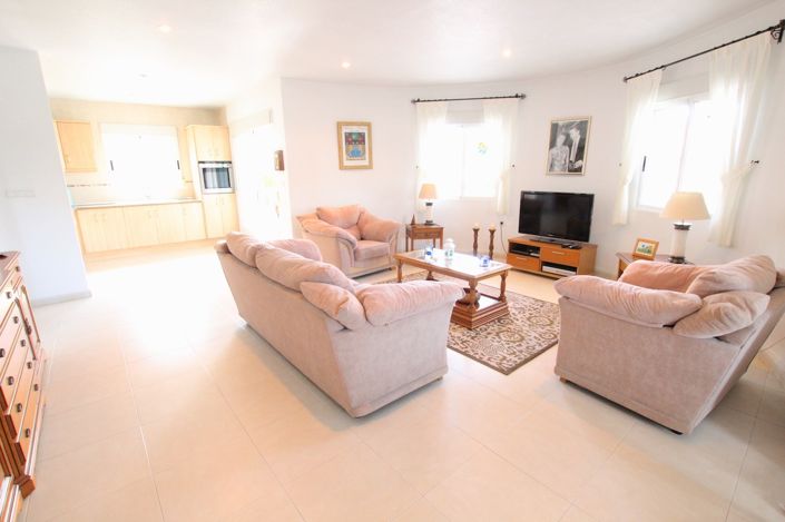 Image No.6-5 Bed Villa for sale