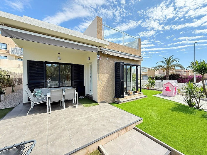 Image No.2-3 Bed Villa for sale