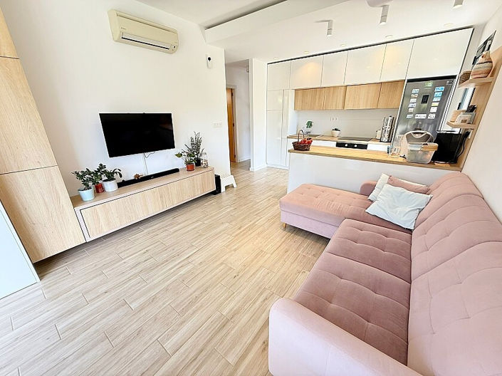 Image No.9-3 Bed Villa for sale