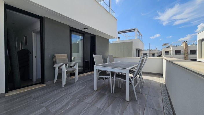 Image No.24-6 Bed Villa for sale