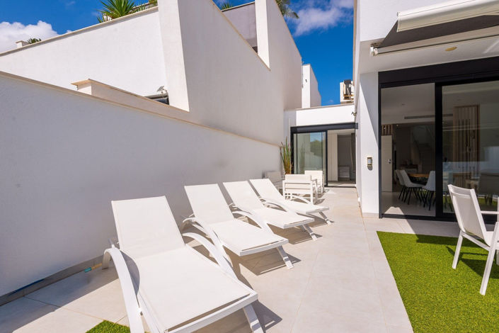 Image No.4-4 Bed Villa for sale