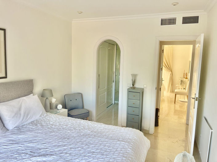 Image No.14-2 Bed Townhouse for sale