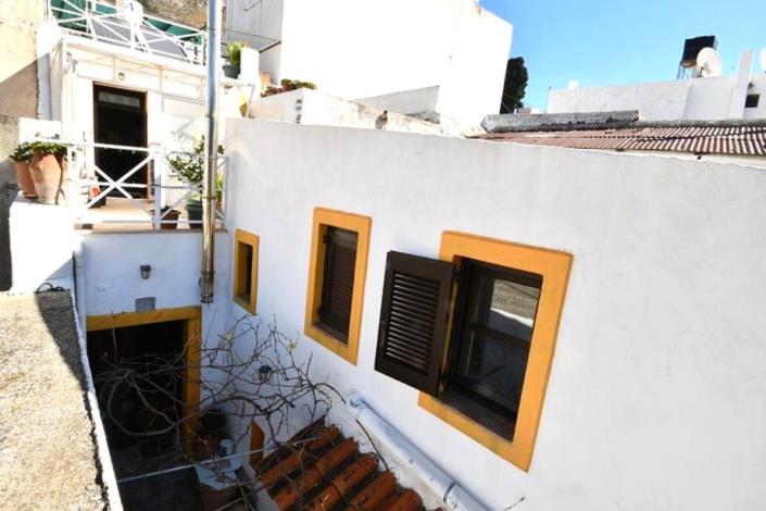 Image No.5-2 Bed House/Villa for sale