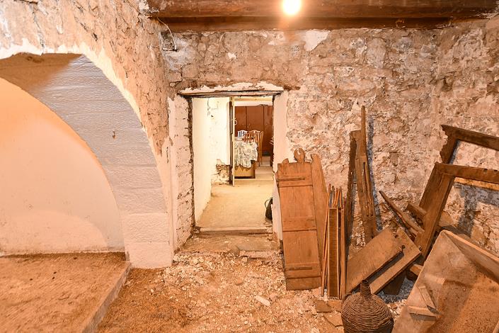 Image No.8-2 Bed House/Villa for sale