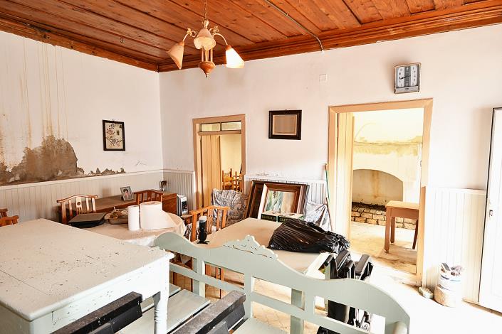 Image No.3-2 Bed House/Villa for sale