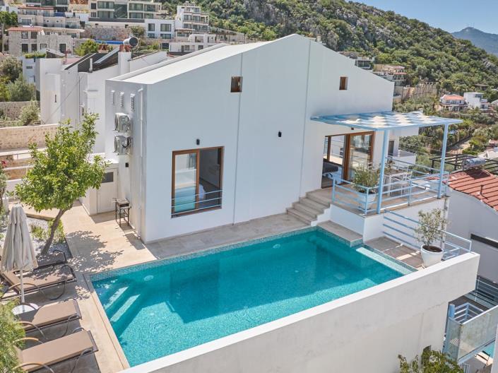 Image No.5-2 Bed Villa / Detached for sale