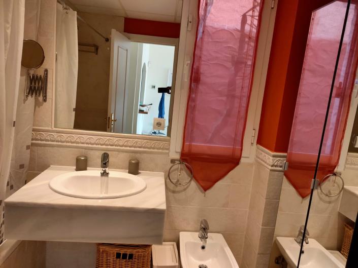 Image No.17-2 Bed Apartment for sale