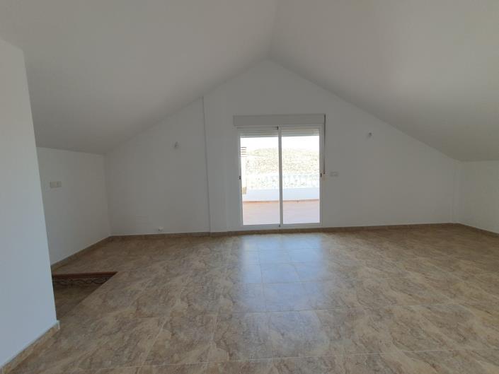 Image No.22-5 Bed Villa / Detached for sale