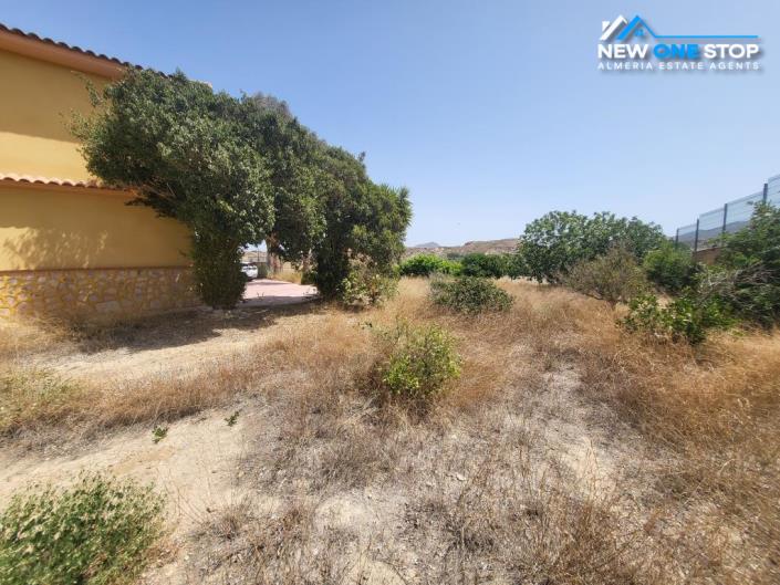 Image No.49-4 Bed Villa / Detached for sale